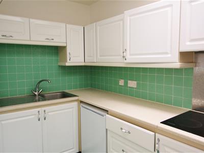 29942096_7.jpg